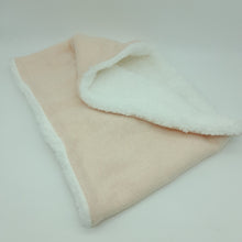 Cargar imagen en el visor de la galería, Cuello invierno rosa knit