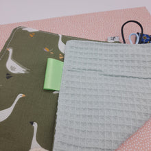 Cargar imagen en el visor de la galería, Trapito sensorial Ocas