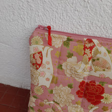 Cargar imagen en el visor de la galería, Funda hasta 14" Gatos japoneses