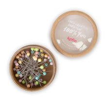 Cargar imagen en el visor de la galería, Cajita alfileres 60unds
