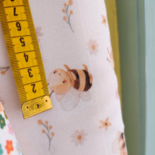 Cargar imagen en el visor de la galería, 10€/m piqué abejas
