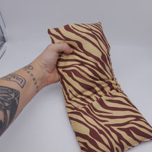 Cargar imagen en el visor de la galería, Saco semillas Animal print Sólo trigo
