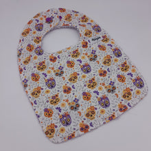 Cargar imagen en el visor de la galería, Babero Skull candy
