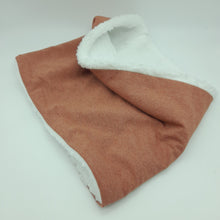 Cargar imagen en el visor de la galería, Cuello de invierno Rosa melagne
