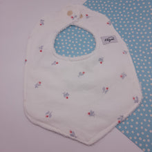 Cargar imagen en el visor de la galería, Babero pico Flores
