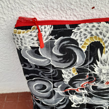 Cargar imagen en el visor de la galería, Funda hasta 14" Dragones
