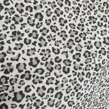 Cargar imagen en el visor de la galería, 11€/metro animal print gris
