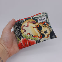 Cargar imagen en el visor de la galería, Monedero Tatuaje Oriental
