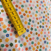 Cargar imagen en el visor de la galería, 10€/metro piqué florecitas coloridas
