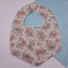 Cargar imagen en el visor de la galería, Babero pico Luisiana
